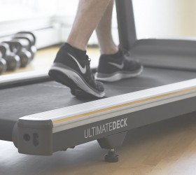 Вощеное полотно. Полотно автоматически смазывается необходимым количеством воска, исключая необходимость его регулярного обслуживания Вощеное полотно. Полотно автоматически смазывается необходимым количеством воска, исключая необходимость его регулярного обслуживания