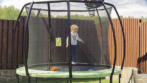 Батут Hasttings Air Game 10FT (3,05 м) с внутренней сеткой и двухсторонним защитным матом (зеленый/синий) Батут Hasttings Air Game 10FT (3,05 м) с внутренней сеткой и двухсторонним защитным матом (зеленый/синий)