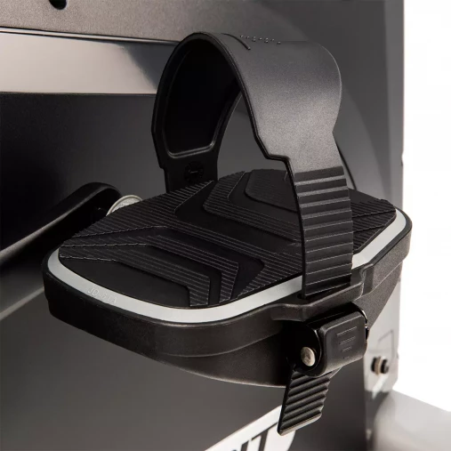 Велотренажер Spirit XBU55 ENT с вертикальной посадкой и 10” тачскрин дисплеем Велотренажер Spirit XBU55 ENT с вертикальной посадкой и 10” тачскрин дисплеем